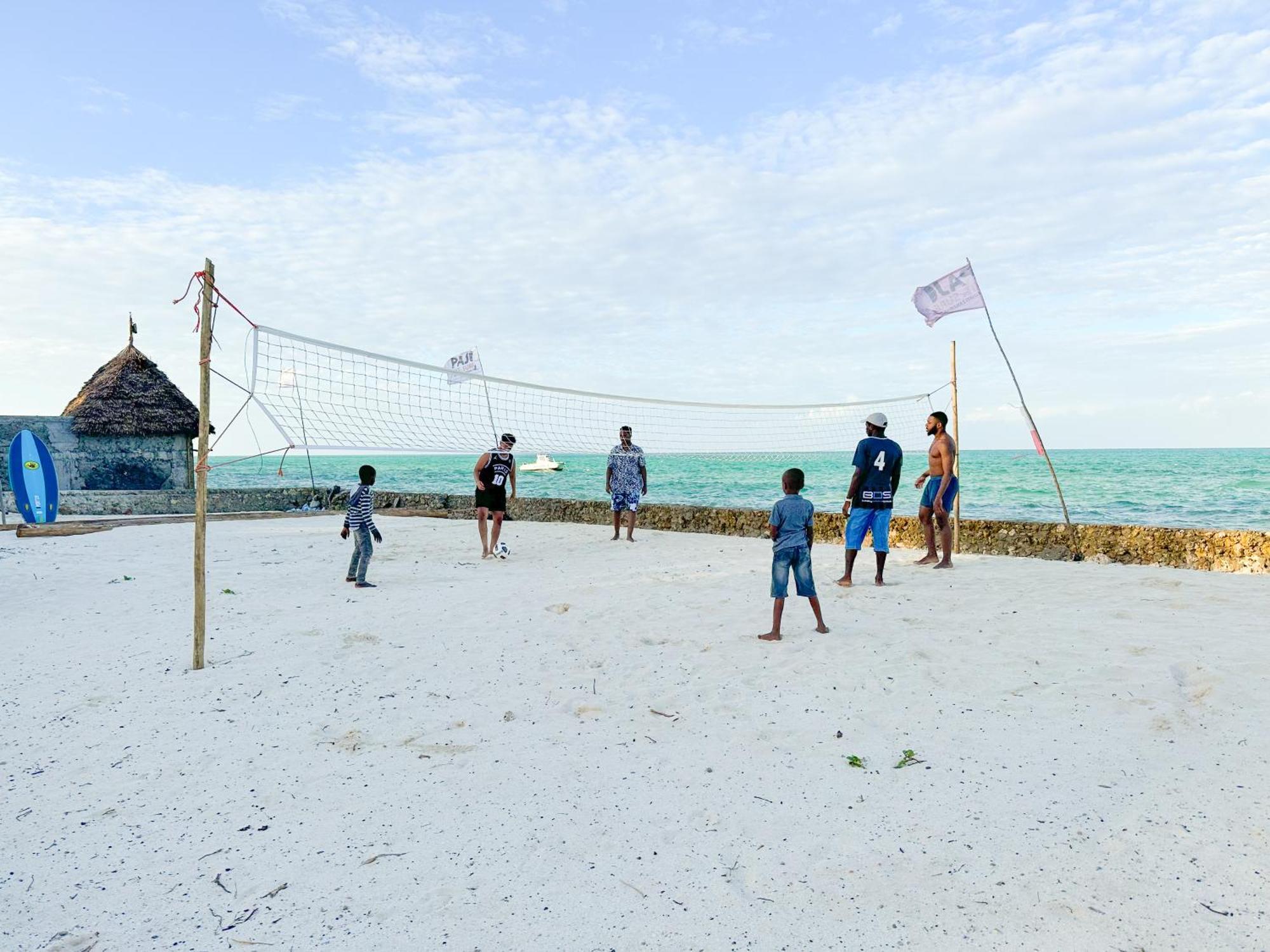 Jambo Beach Hotel Paje Exterior photo
